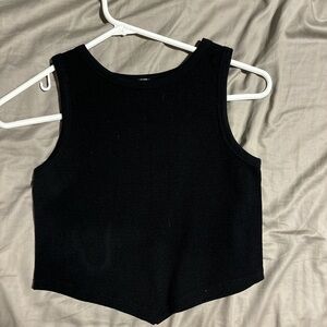black ribbed crop top